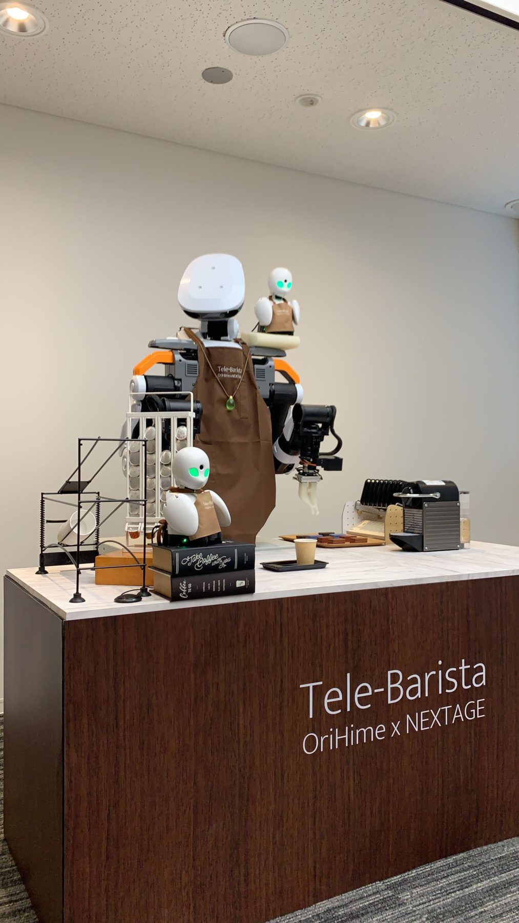 %E9%81%A0%E9%9A%94%E3%81%A7%E3%82%B3%E3%83%BC%E3%83%92%E3%83%BC%E3%82%92%E5%85%A5%E3%82%8C%E3%82%8B%E5%88%86%E8%BA%AB%E3%83%AD%E3%83%9C%E3%83%83%E3%83%88%E3%80%8C%E3%83%86%E3%83%AC%E3%83%90%E3%83%AA%E3%82%B9%E3%82%BF%E3%80%8D%E3%81%AB%E3%81%A4%E3%81%84%E3%81%A6%E3%80%81%E5%85%B1%E5%90%8C%E8%A8%98%E8%80%85%E4%BC%9A%E8%A6%8B